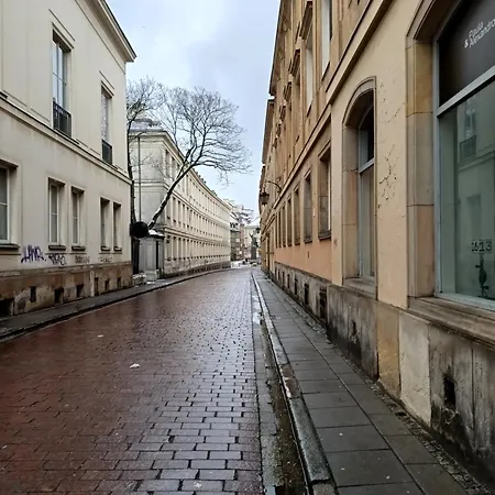 Miodowa Apartment